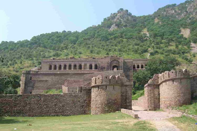 Jaipur To Bhangarh Same Day Tour  | Jaipur To Bhangarh Tours