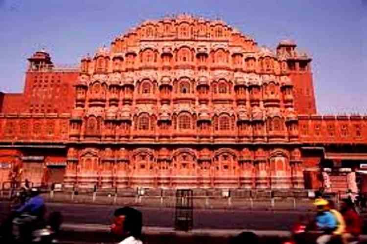 Shree Char Bhuja Travels